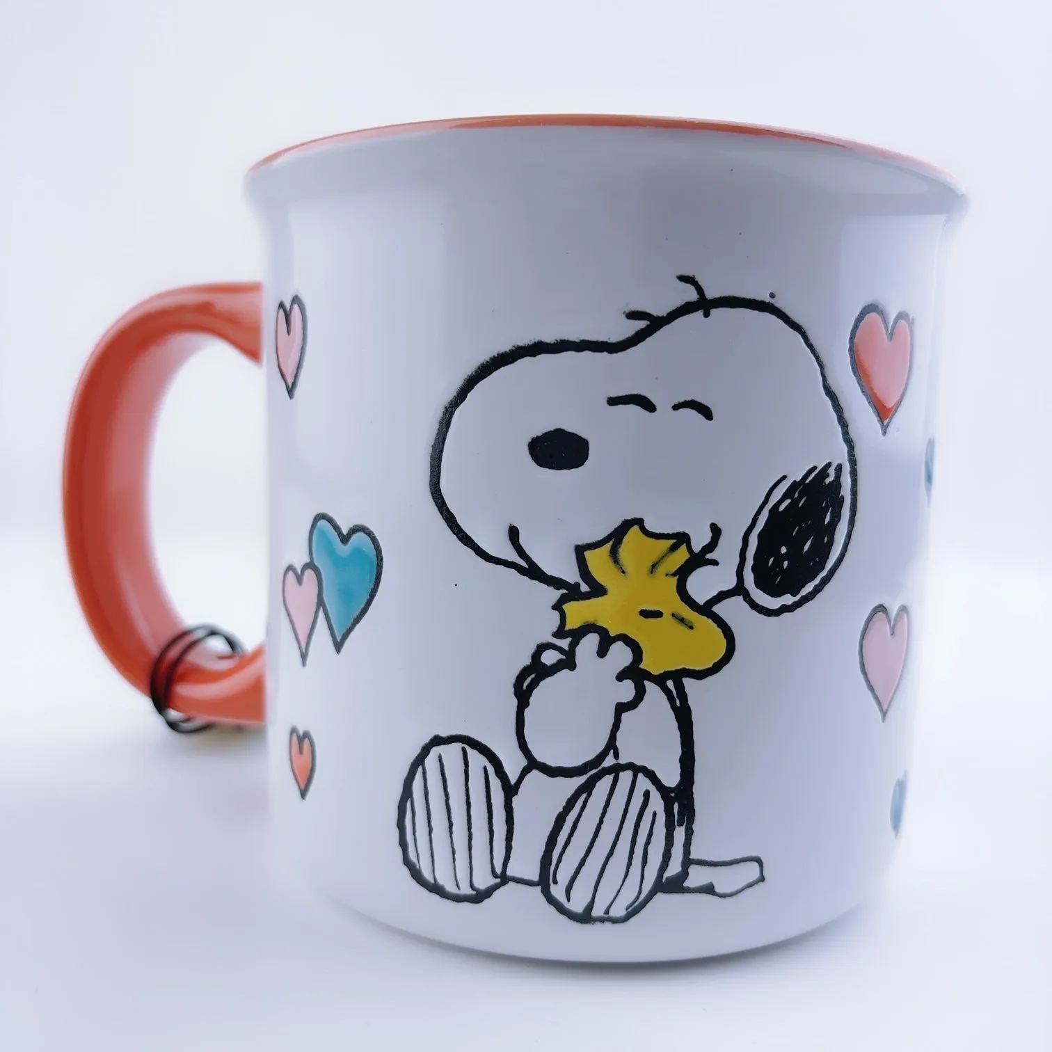 Peanuts Snoopy & Woodstock Hugging Love Hearts Ceramic Stoneware Mug 21 oz - Orange