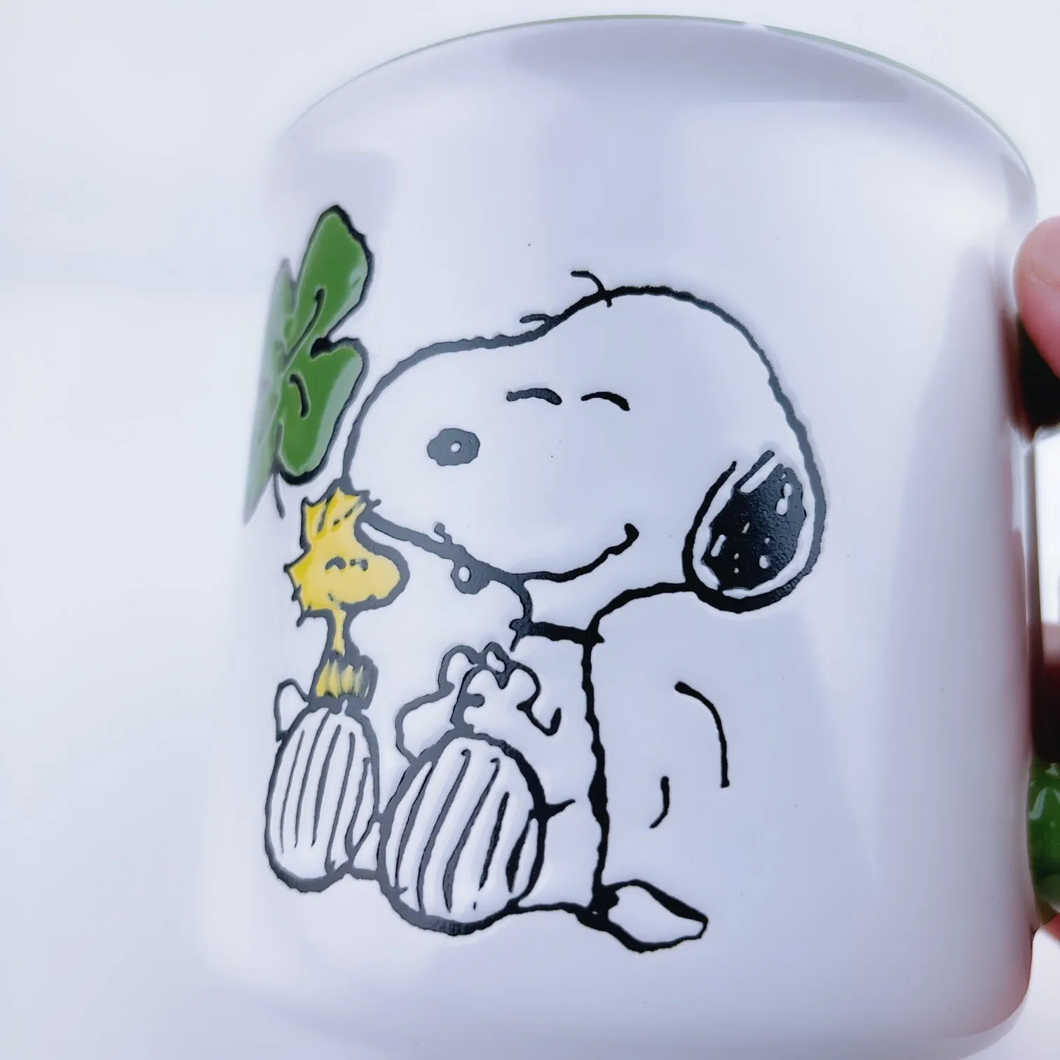 Peanuts Snoopy & Woodstock With Clover Ceramic Stoneware Mug 21 oz - Green