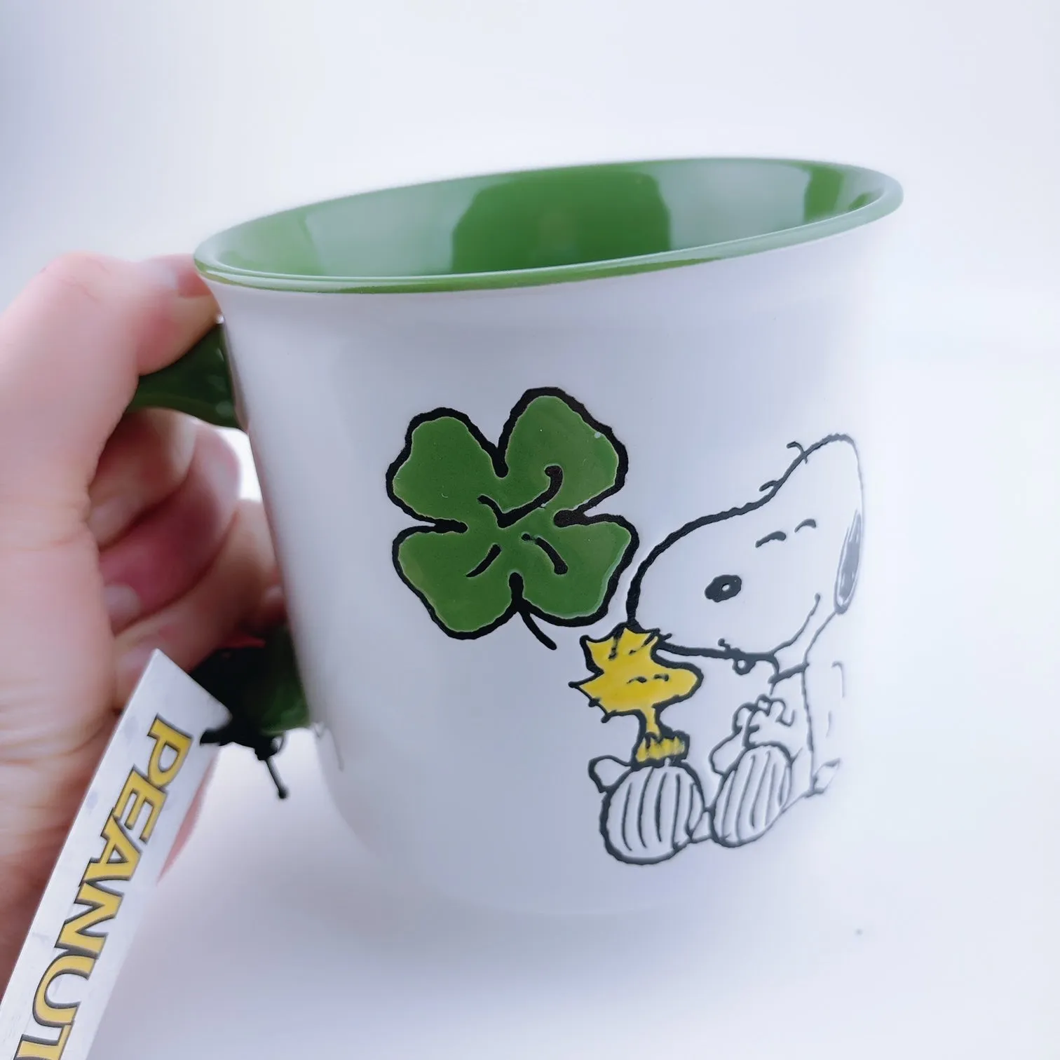 Peanuts Snoopy & Woodstock With Clover Ceramic Stoneware Mug 21 oz - Green