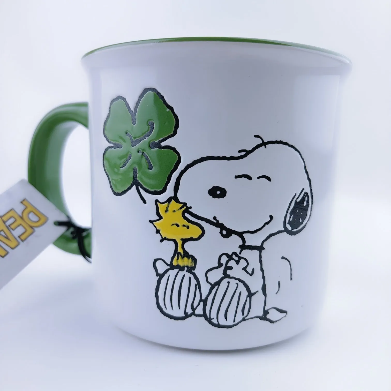 Peanuts Snoopy & Woodstock With Clover Ceramic Stoneware Mug 21 oz - Green